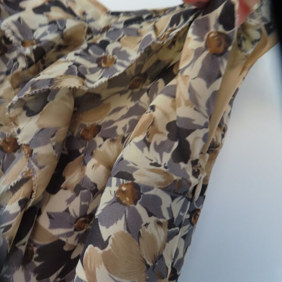 AT LOFT silky sheer sleeveless summer dress, size 2P - Picture 16 of 16